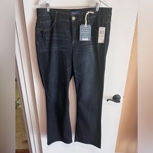 Democracy Absolution Itty Bitty Boot jeans size 18W NWT